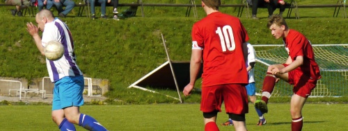21. kolo okresní přebor, TJ Slavoj Teplice nad Metují - FK Jaroměř B, 30.4.2016, foto: Václav Mlejnek